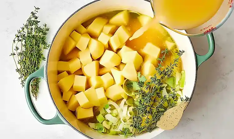 Creamy Potato Leek Soup