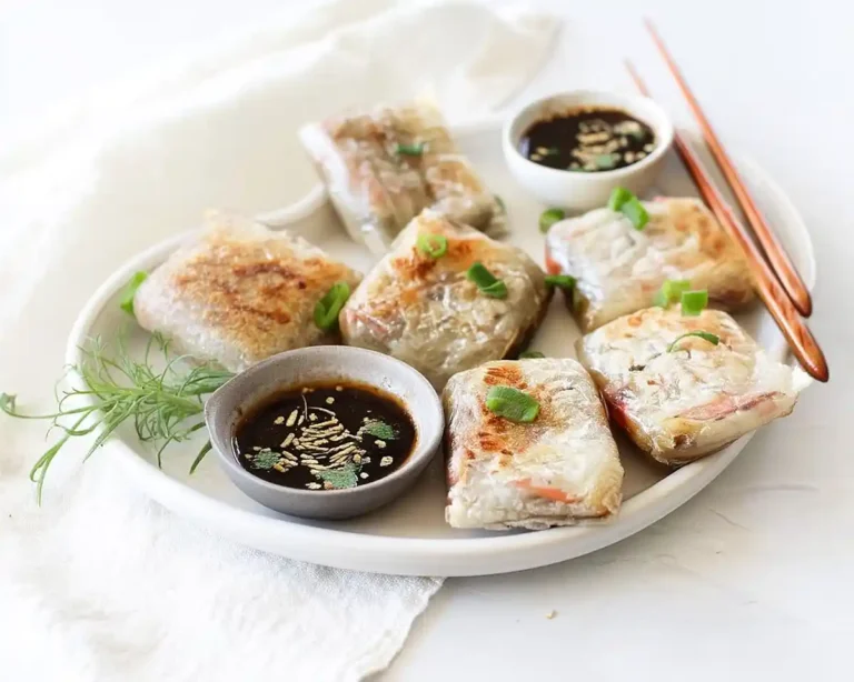 Crispy Rice Paper Dumplings