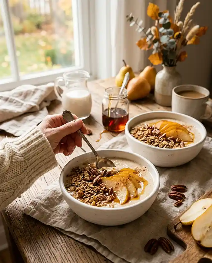 Caramelized Pear Oat Smoothie Bowl 4 fall meal prep breakfast