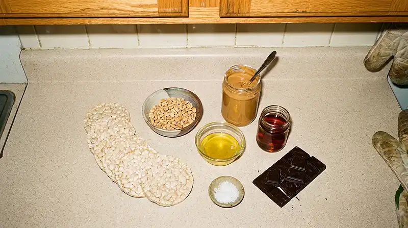 Rice Cake Snickers 2 Rice crispy cakes